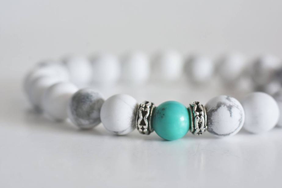 Howlite Bracelet